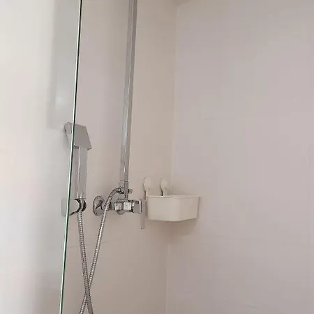 Apartman T-rots, Prachtig Zomerhuis *