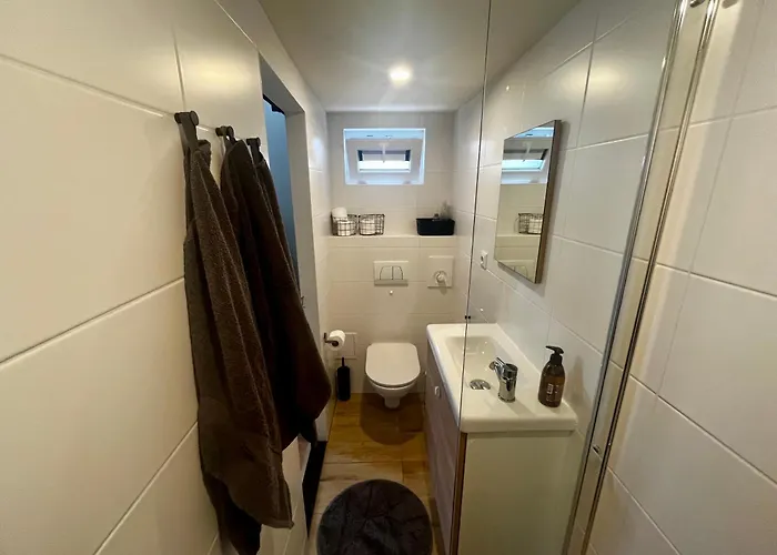 T-rots, Prachtig Zomerhuis Апартаменты *